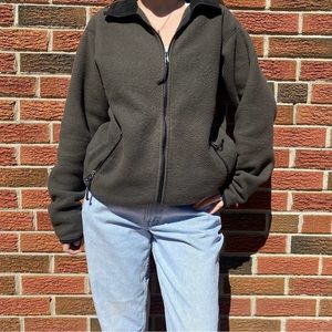 MEC fleece zip up